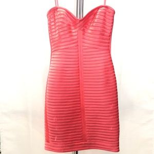 BCBG MAXAZRIA Coral strapless Dress woman’s size 4